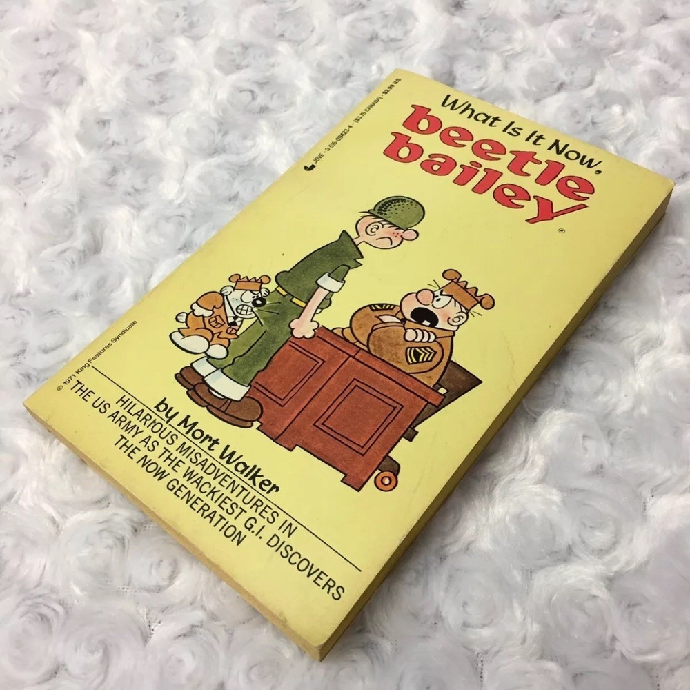 What is it now‎ Beetle Bailey Paperback by Mort Walker Vintage 1988 Collectible